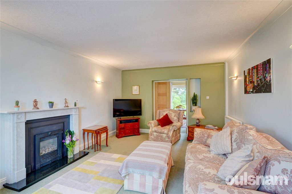 Property photo 2 of 40 Picture No. 31