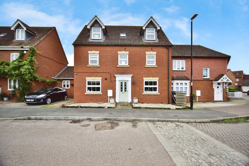 Property photo 1 of 18 Photo