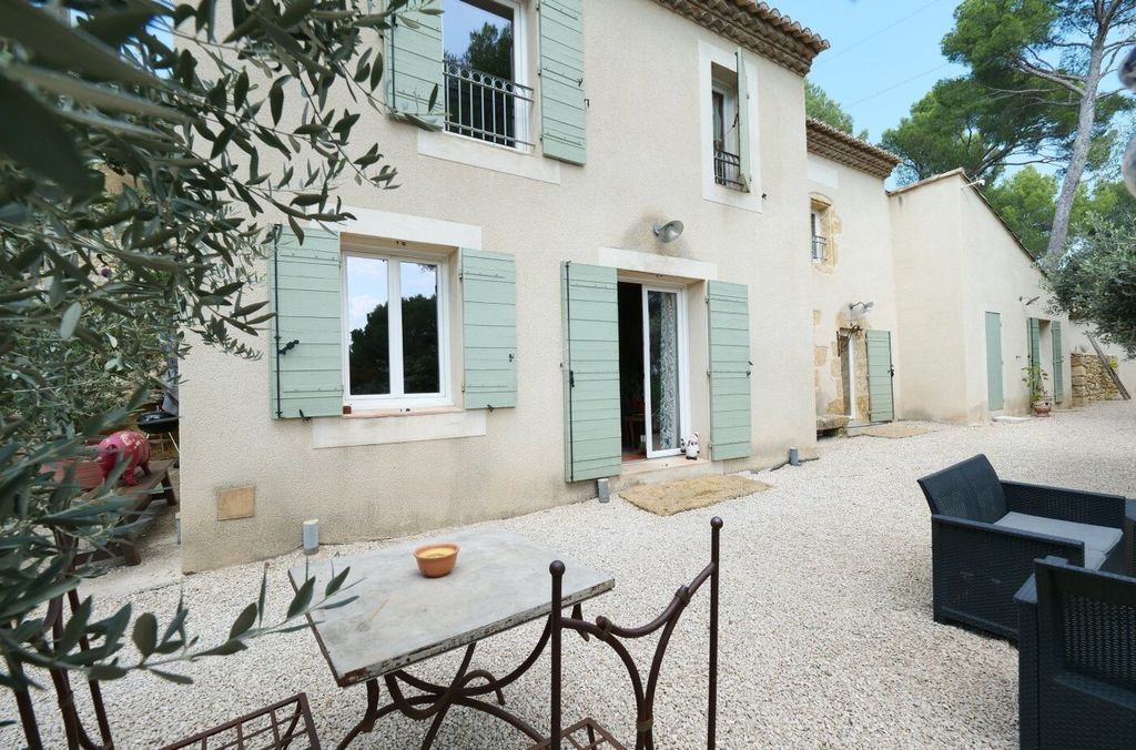 Property photo 1 of 12 Provençal Bastide Surrounded By Nature In Salon-De-Provence