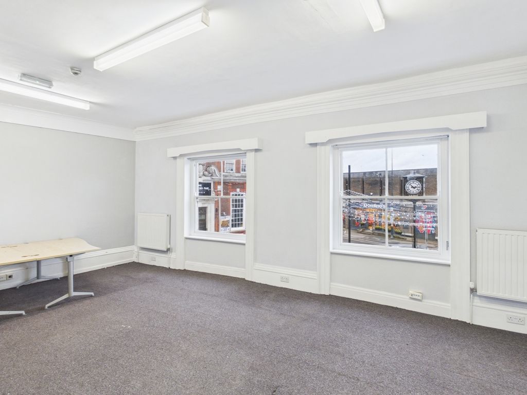 Property photo 3 of 8 Photo 3