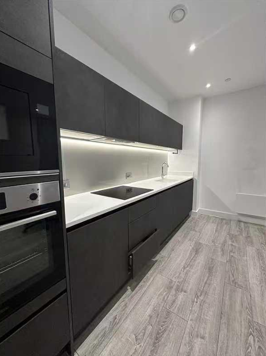 Property photo 3 of 24