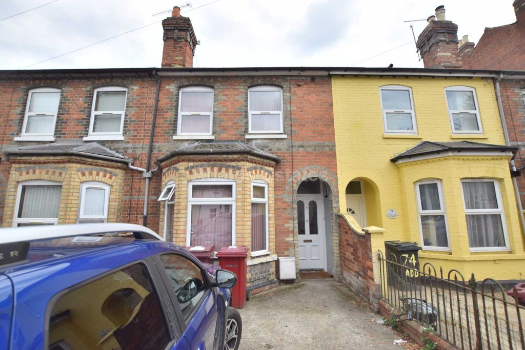 Property photo 2 of 16