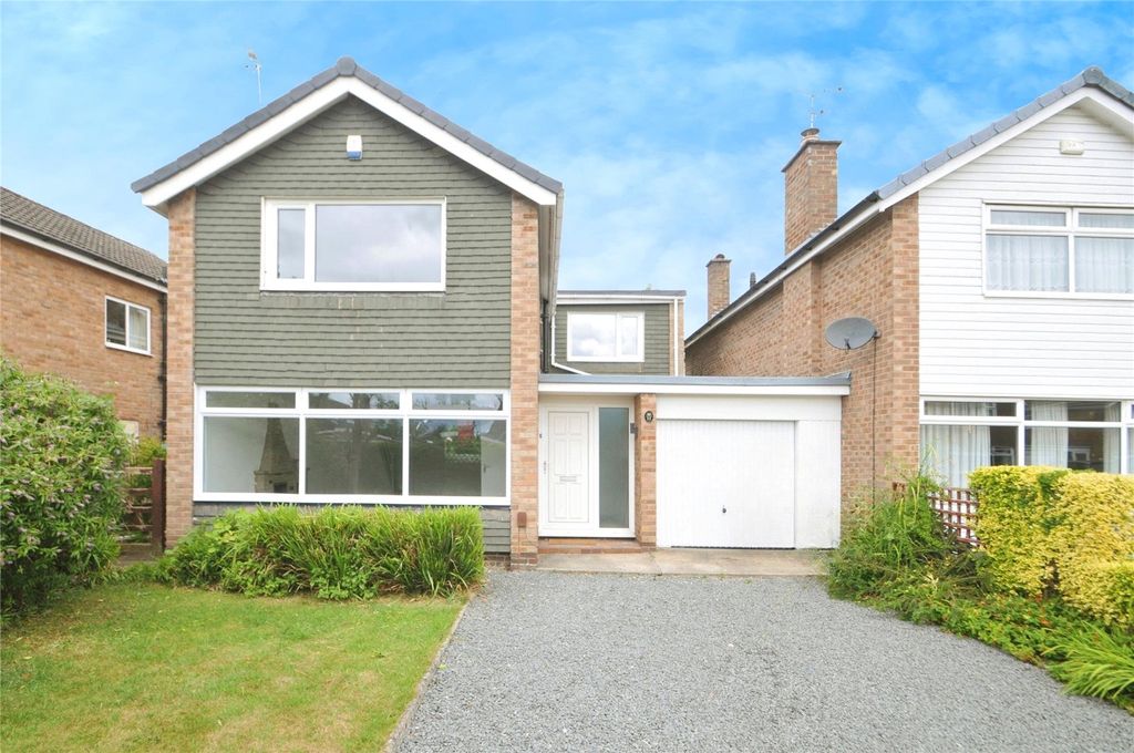 Property photo 1 of 17 Picture No. 21