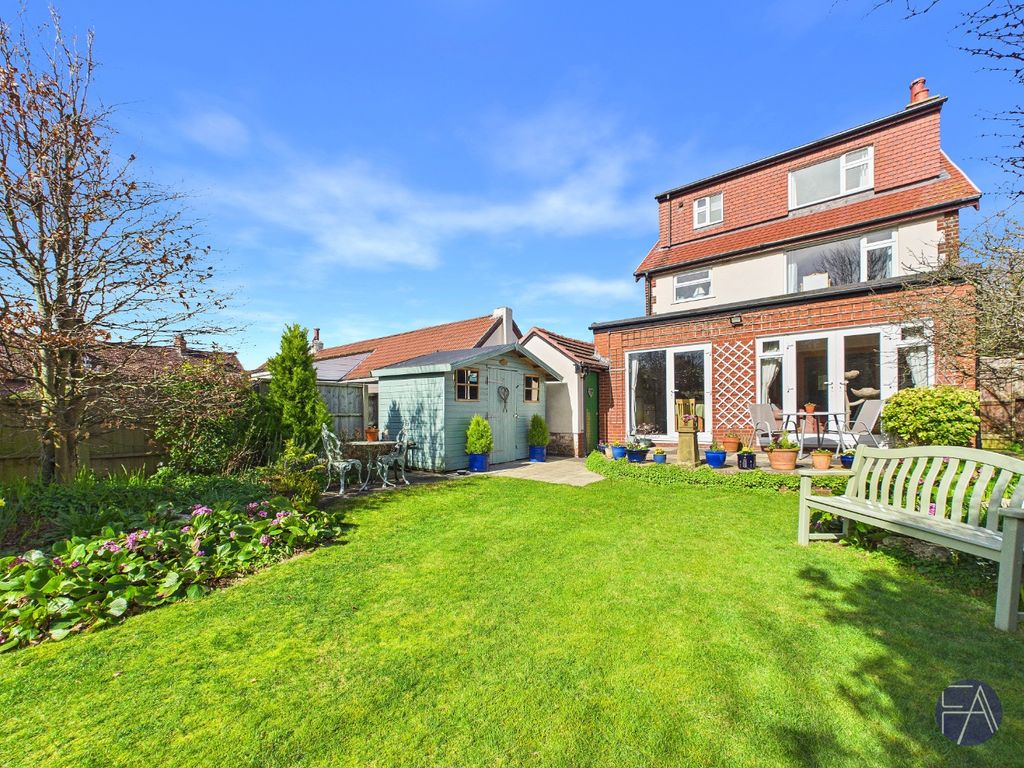 Property photo 2 of 26 4992021