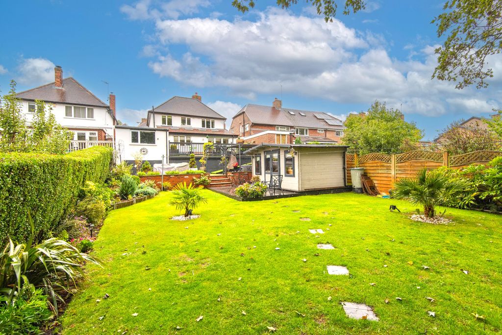 Property photo 3 of 24