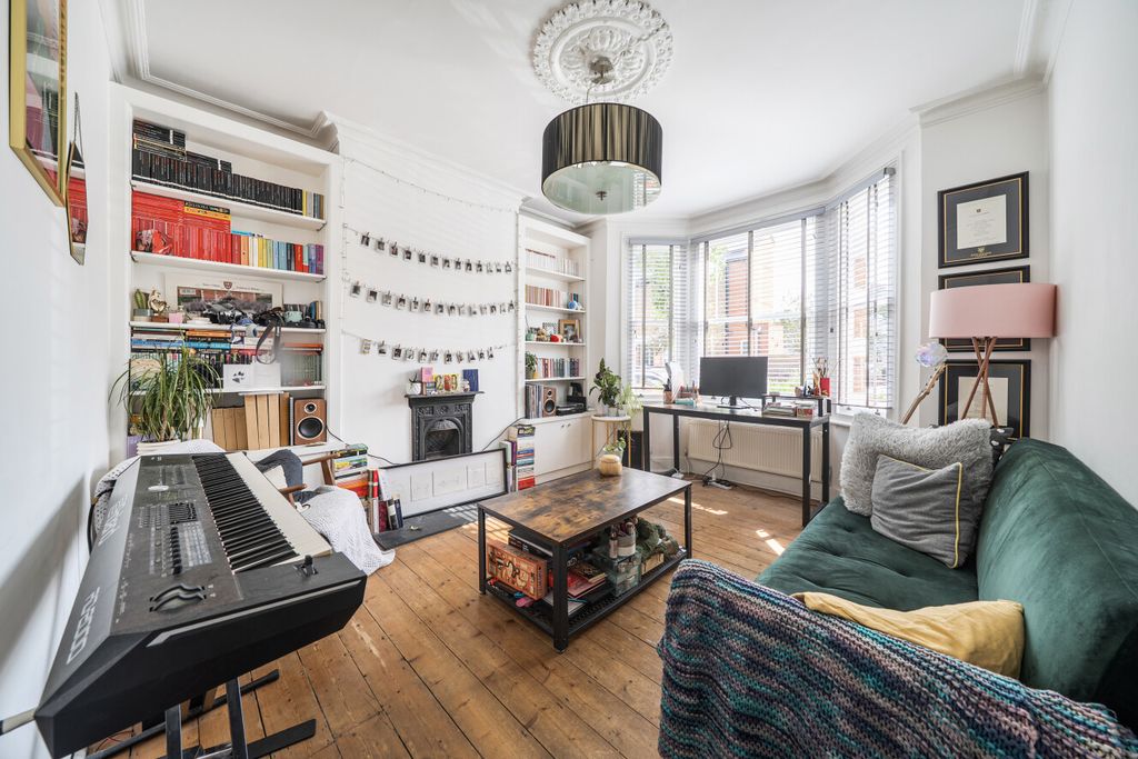 Property photo 2 of 11 1466779-6-6A19Be1...