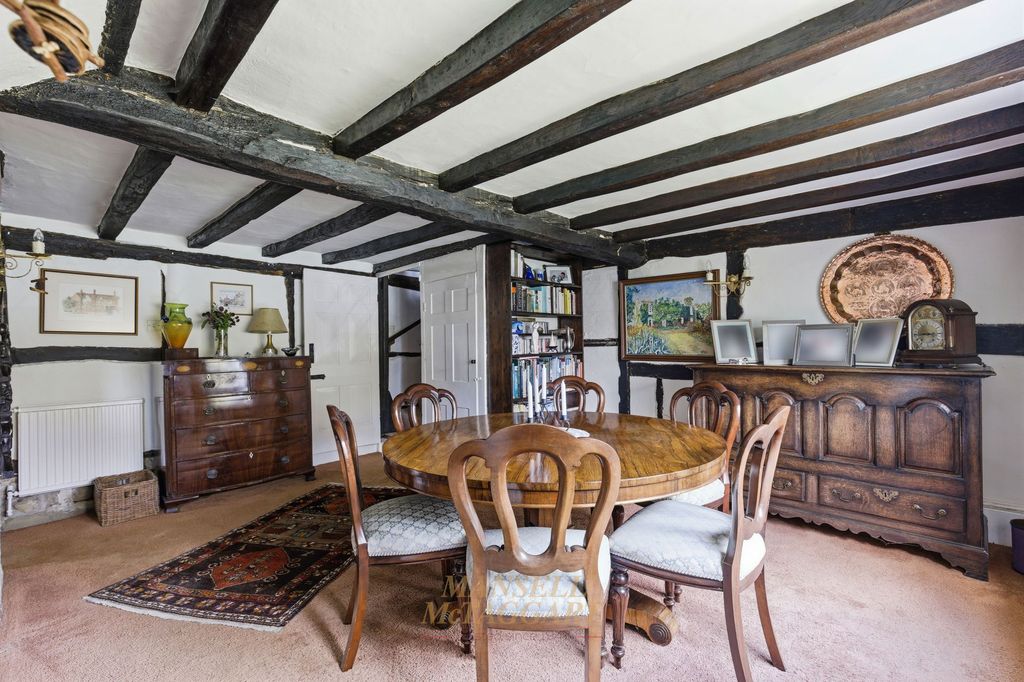 Property photo 3 of 26