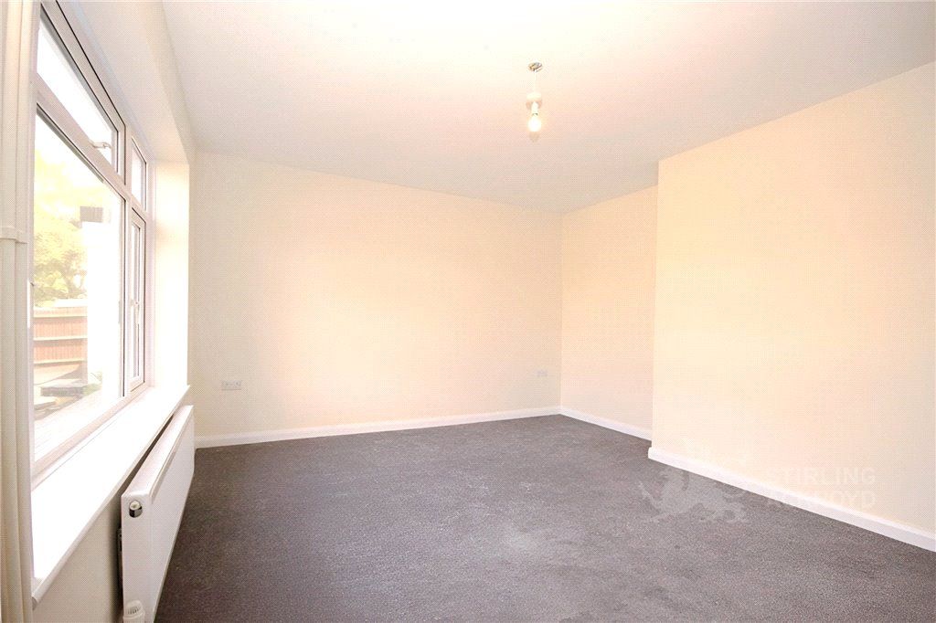 Property photo 3 of 7 Bedroom