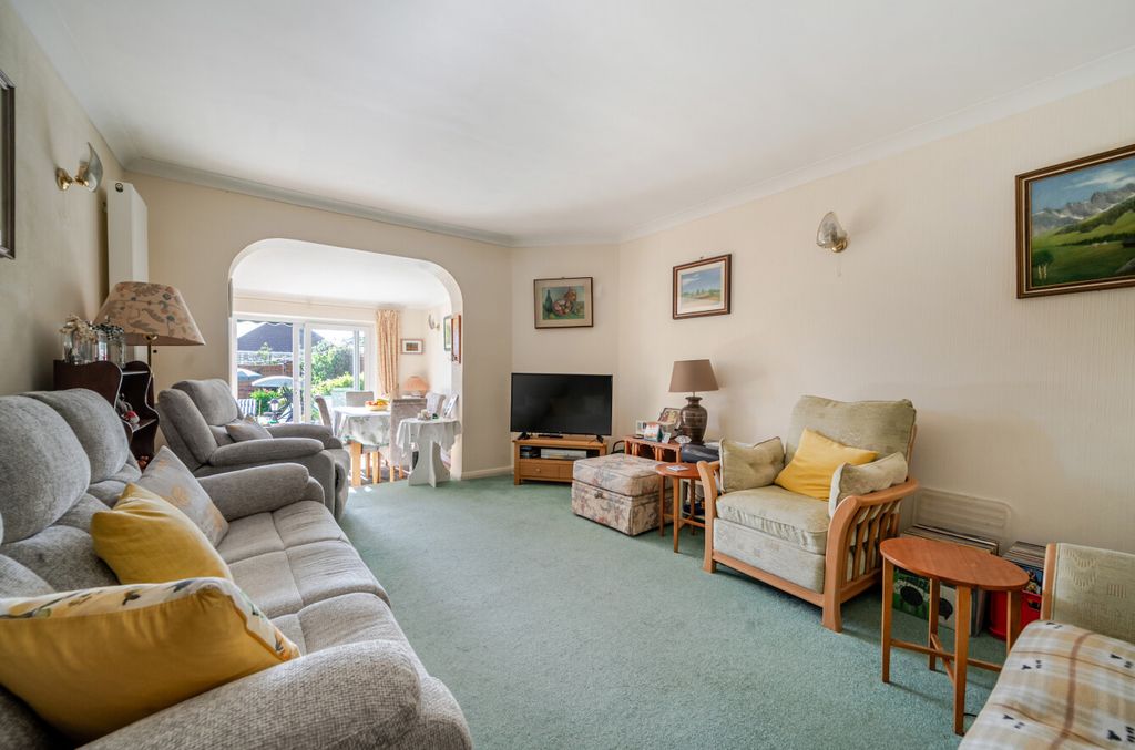 Property photo 2 of 17 1467753-14-6A0F4c...