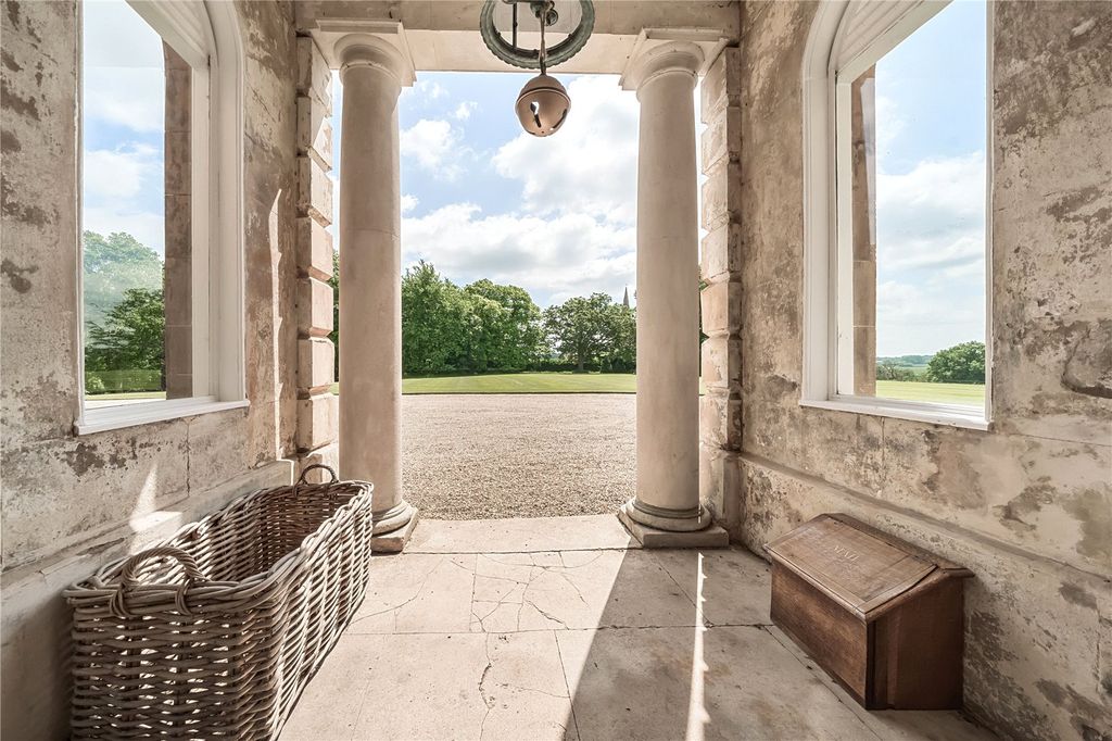 Property photo 3 of 40 Polstead Hall