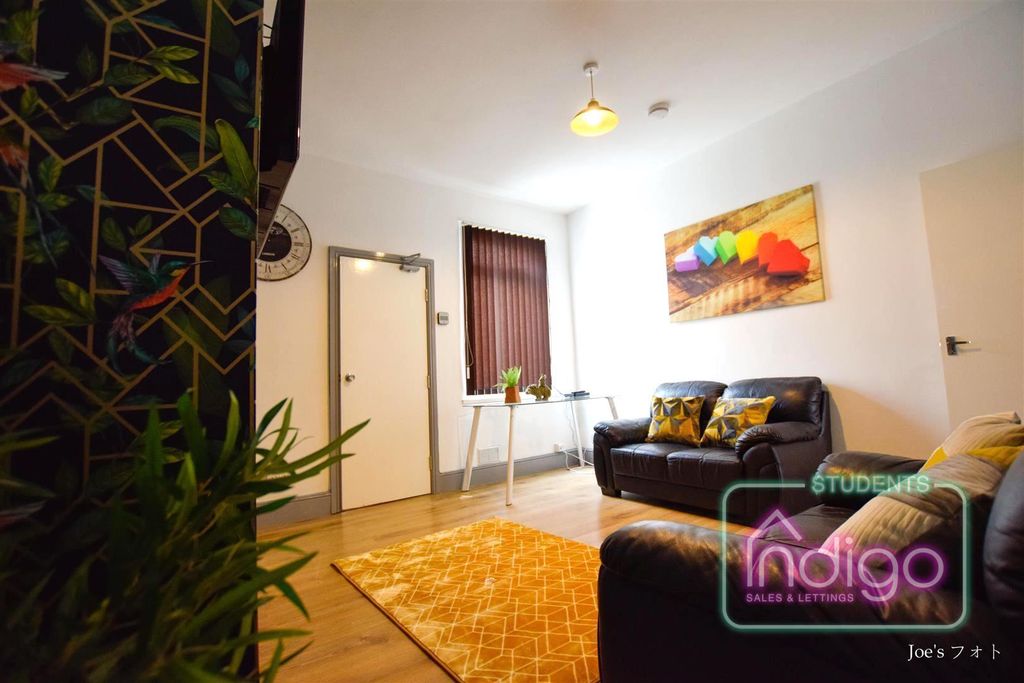 Property photo 3 of 14 E5G3Wwm3i0-Twd-Q1E5Qfq.Jpg