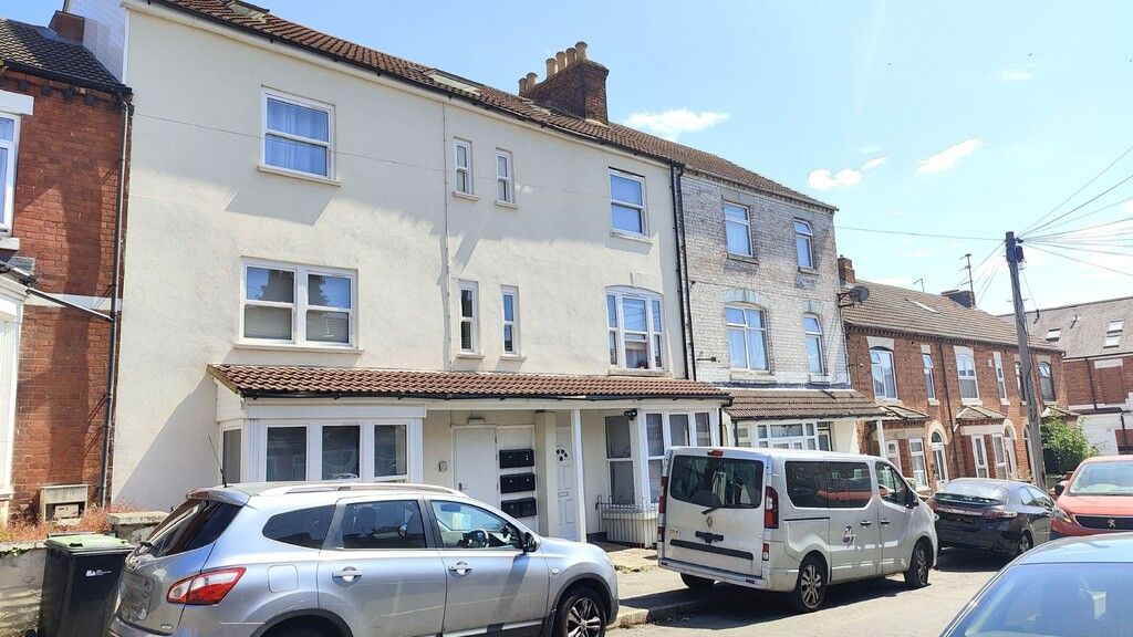 Property photo 1 of 7 108 Lettings