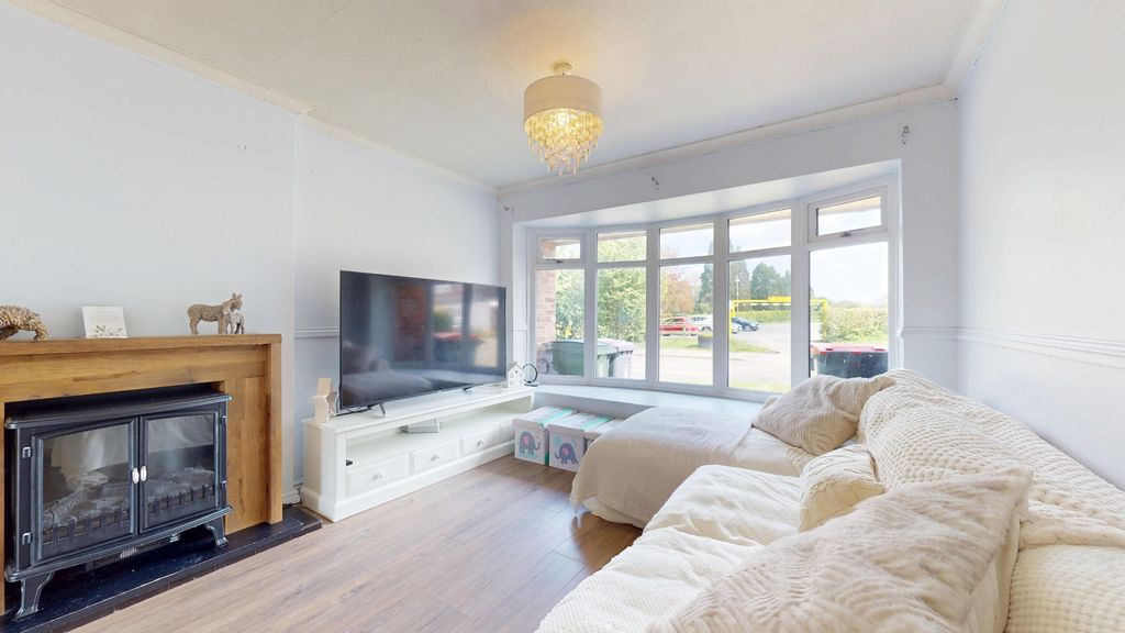 Property photo 3 of 14 4085067