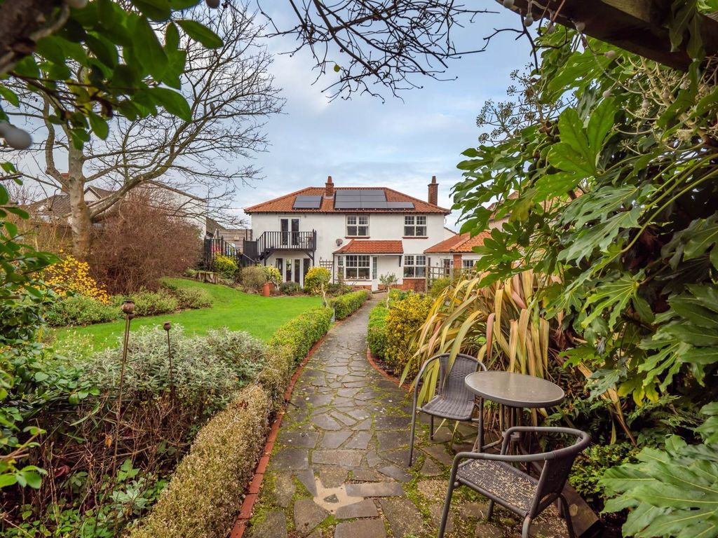 Property photo 1 of 38