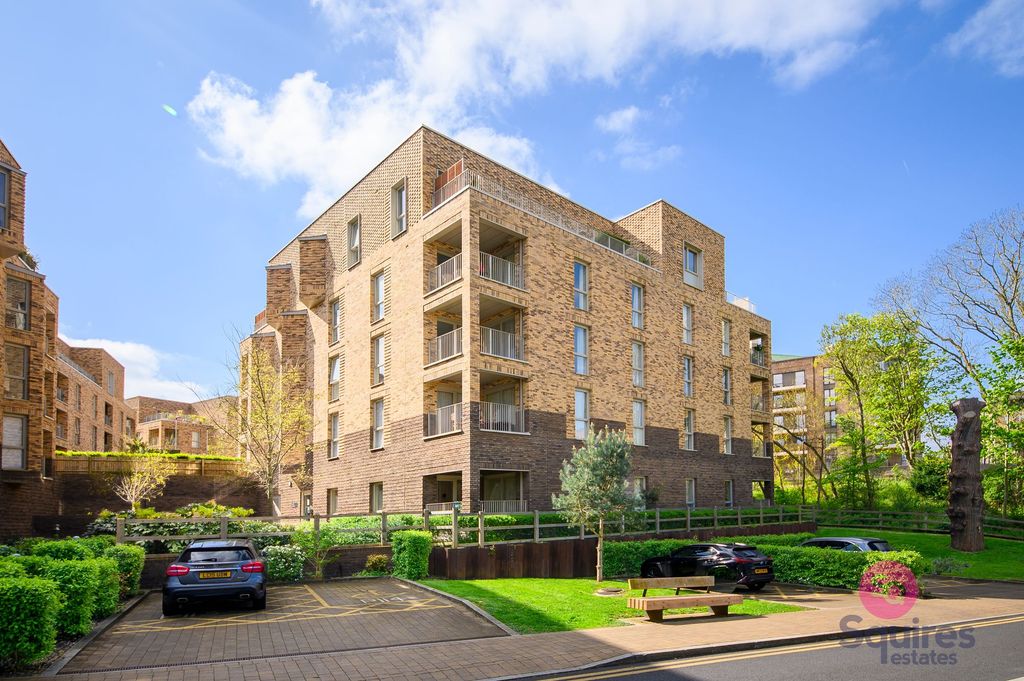 Property photo 1 of 27