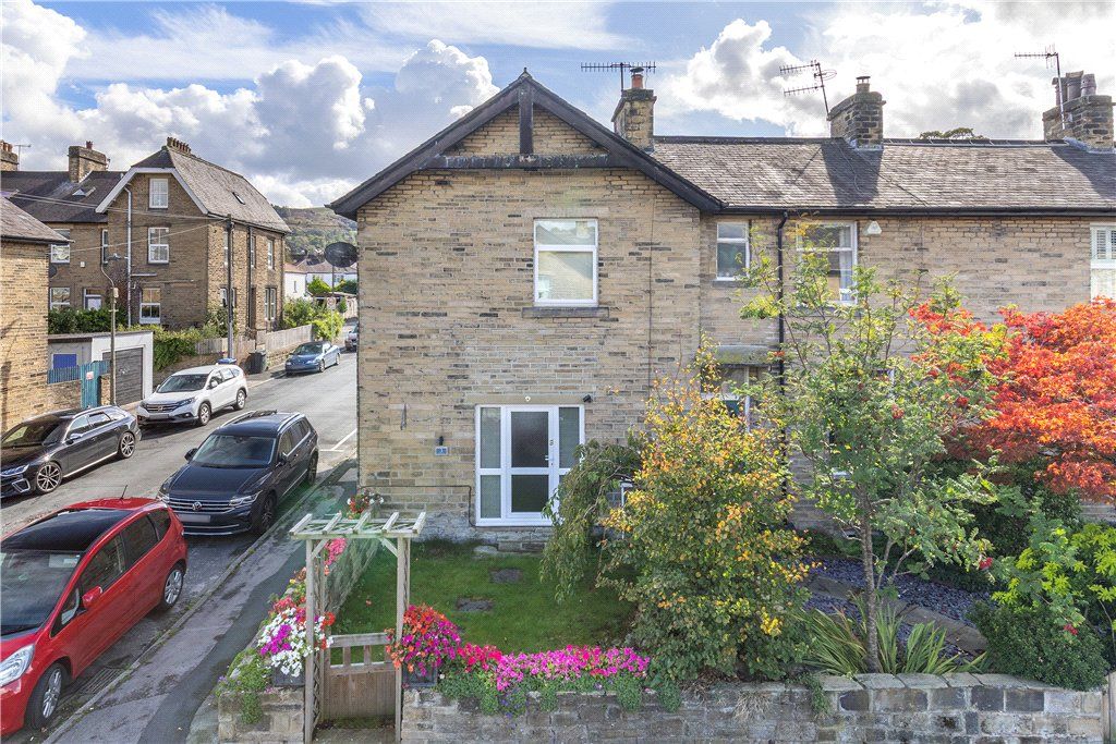 Property photo 1 of 16 3 Ash Street