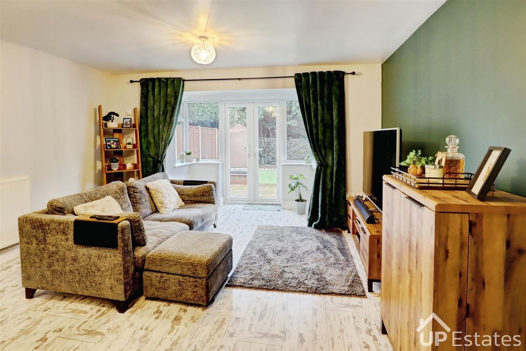 Property photo 3 of 16 Living Room