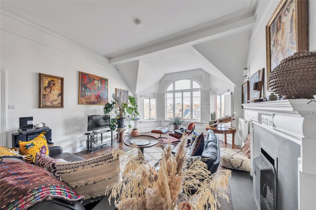 Property photo 2 of 22 Picture No. 06