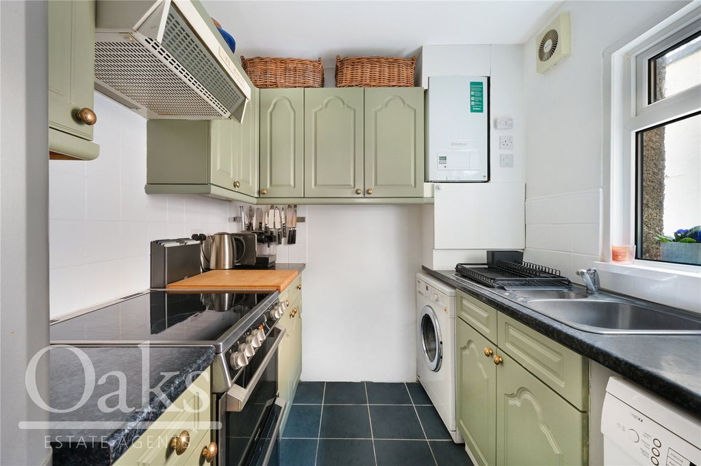Property photo 3 of 12 Picture No. 04