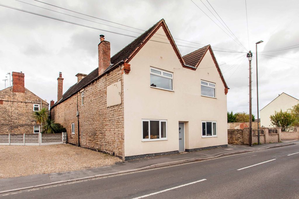 Property photo 1 of 58