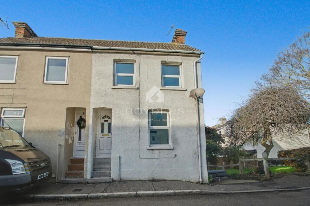 Property photo 1 of 9