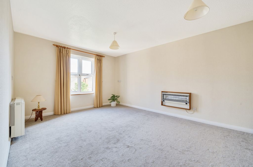 Property photo 3 of 13 1122921     (2).J...