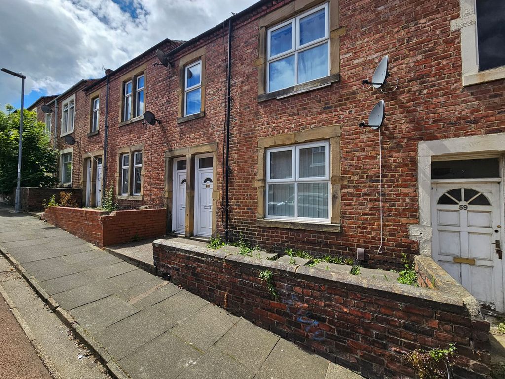 Property photo 1 of 1