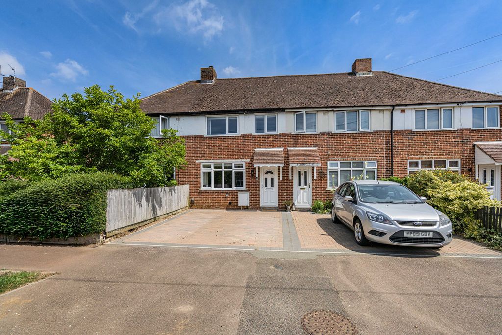 Property photo 1 of 28
