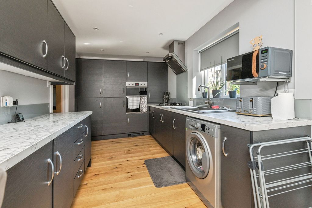 Property photo 2 of 15 Kitchen