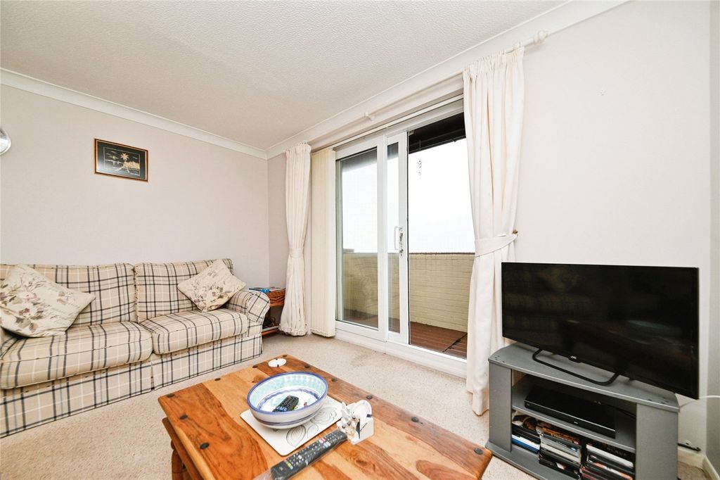 Property photo 3 of 16 Picture No. 36