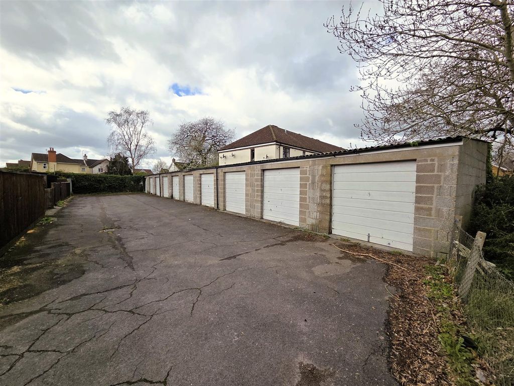 Property photo 2 of 5 Garages At Queens Road - Main.Jpg