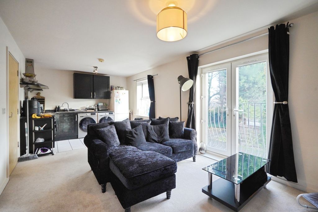 Property photo 2 of 16 Pbox-Img.Jpg