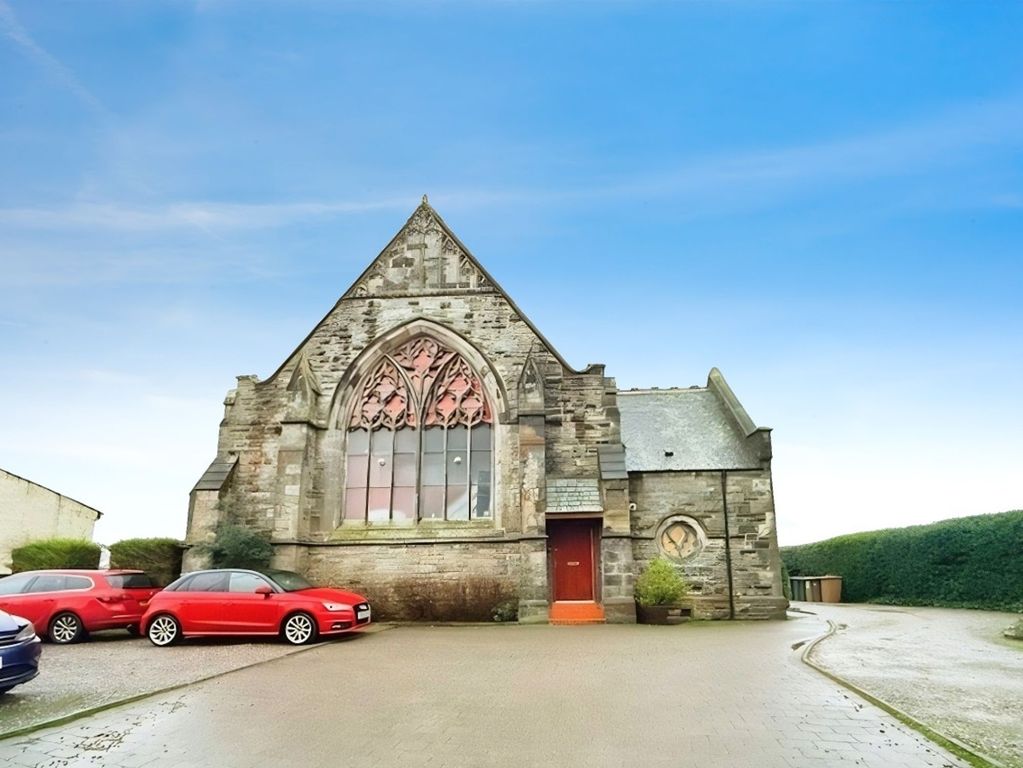 Property photo 3 of 28