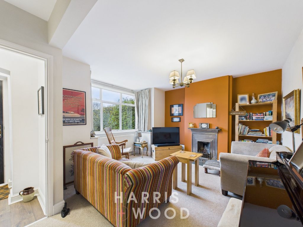 Property photo 3 of 39 4790044