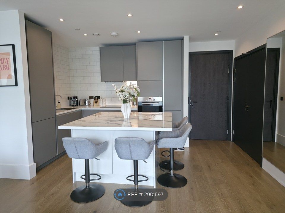 Property photo 2 of 16 Kitchen