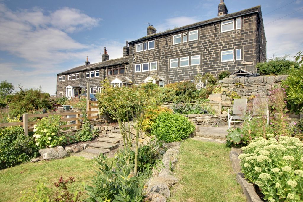 Property photo 1 of 32 1A