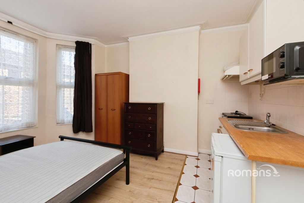 Property photo 2 of 9 Pbox-Img.Jpg
