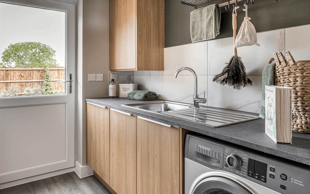 Property photo 3 of 11