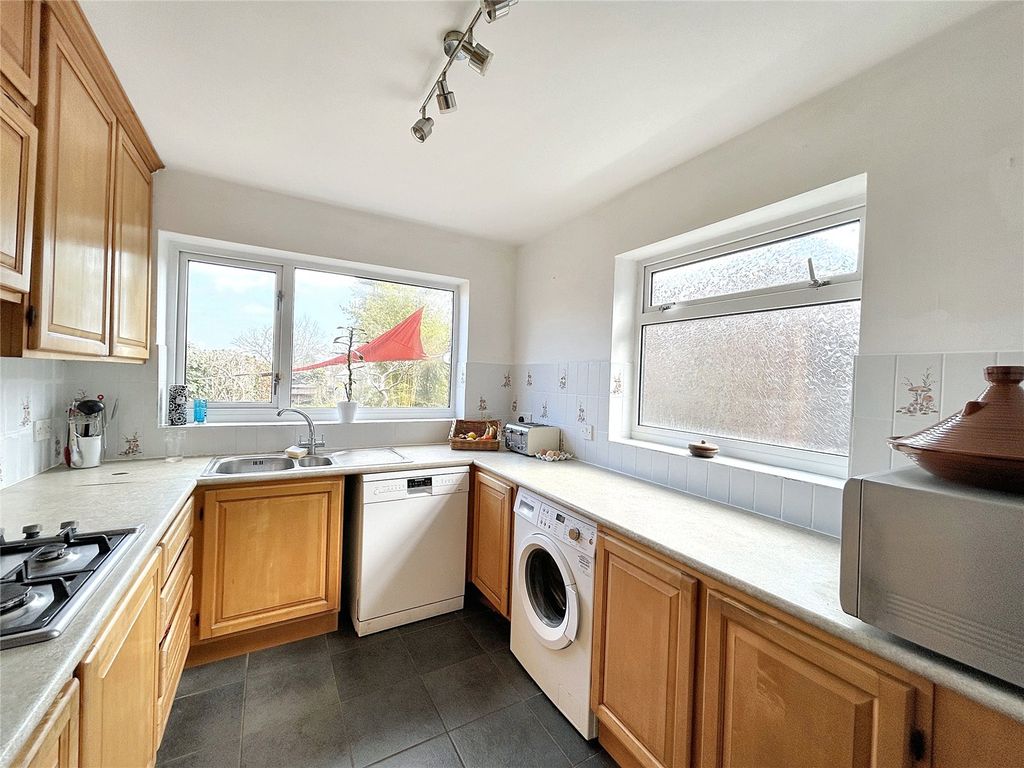 Property photo 3 of 16 Picture No. 08