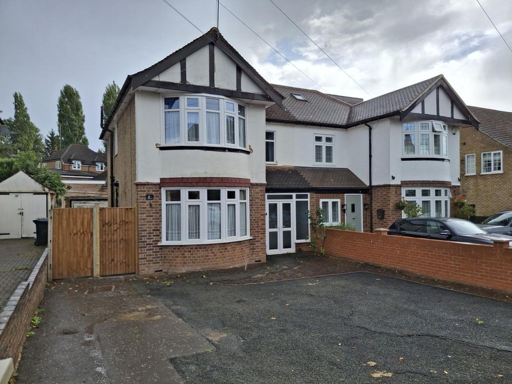 Property photo 1 of 9 Three Bedroom Semi-Detached Family Home