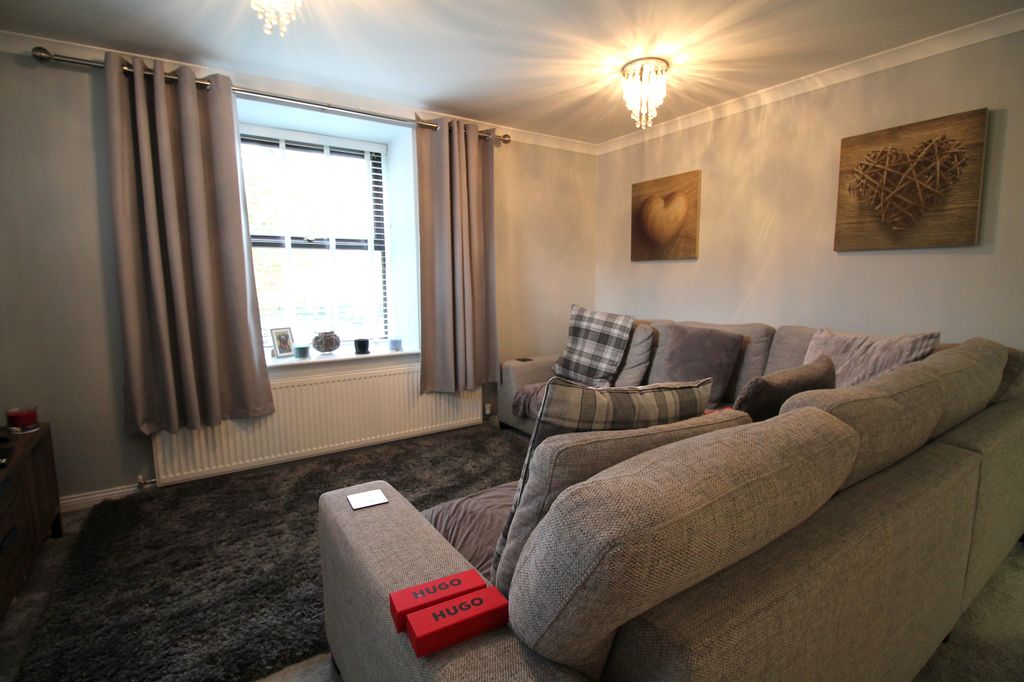 Property photo 3 of 13 Img_2760