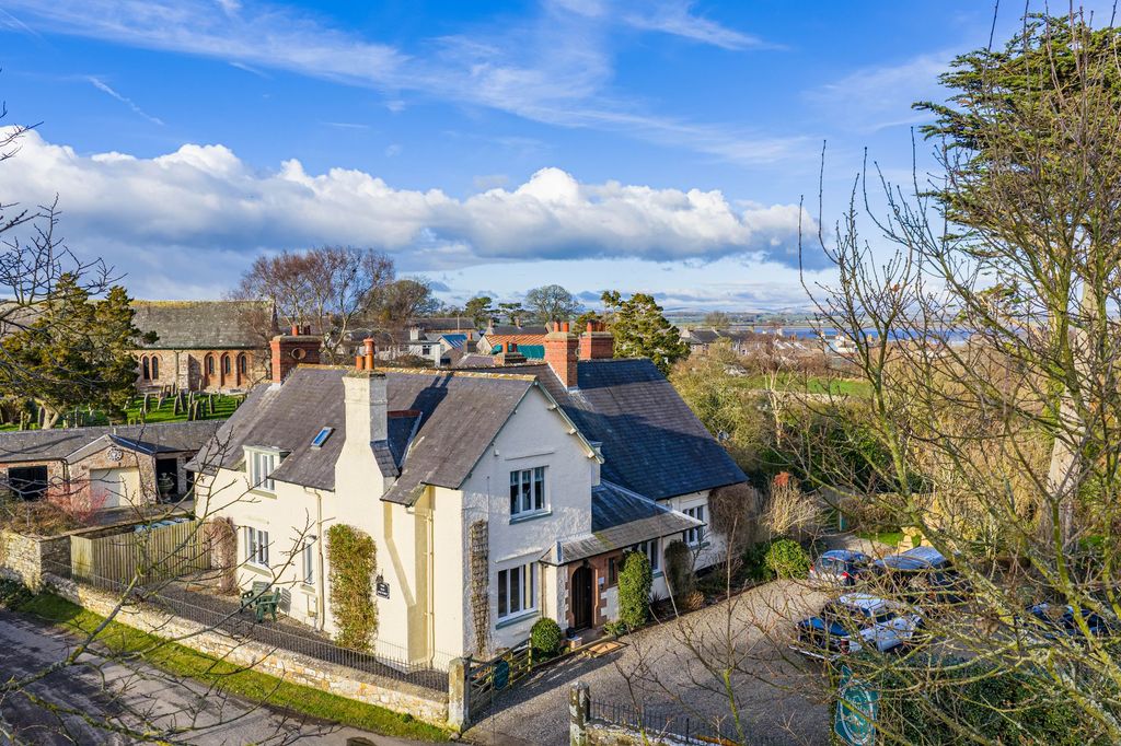 Property photo 1 of 67