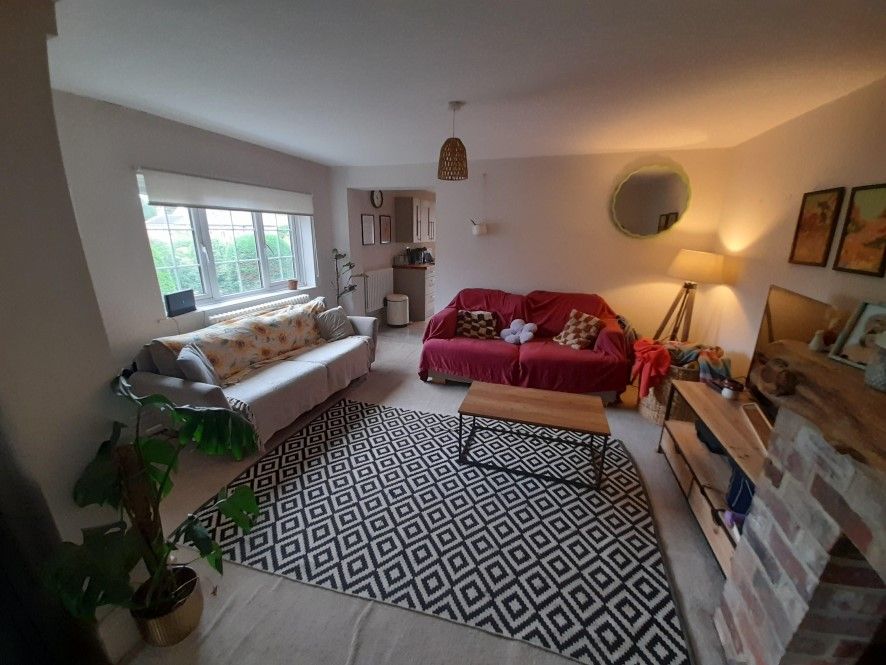 Property photo 3 of 12