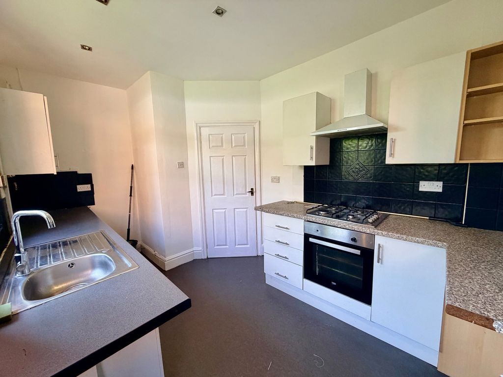 Property photo 2 of 13 Picture No. 04