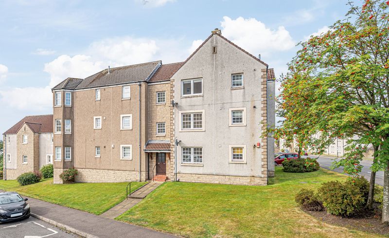 Property photo 1 of 17 External