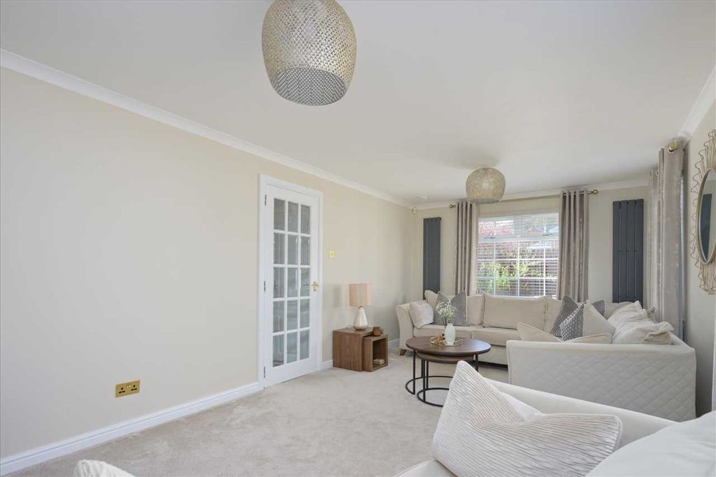 Property photo 3 of 29