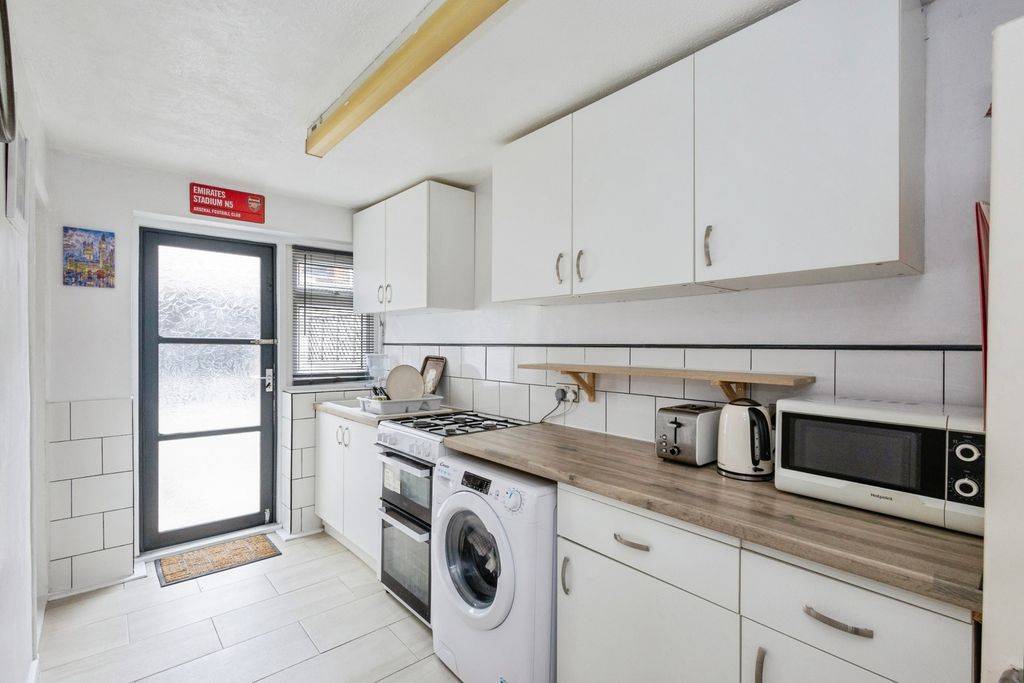 Property photo 1 of 22 Pbox-Img.Jpg