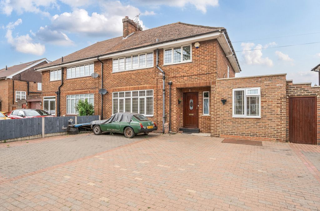 Property photo 1 of 24 1344172-22-68A85F...