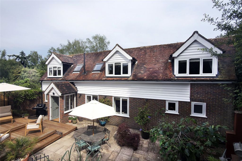 Property photo 1 of 27 Picture No. 09