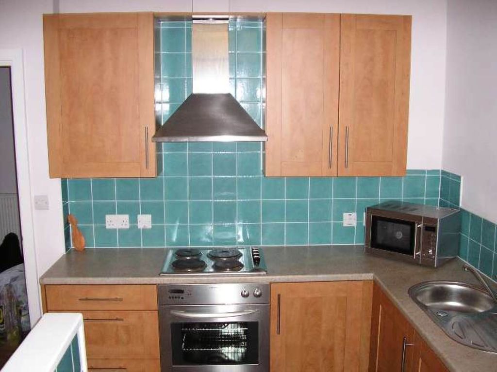 Property photo 2 of 5 Kitchen Area